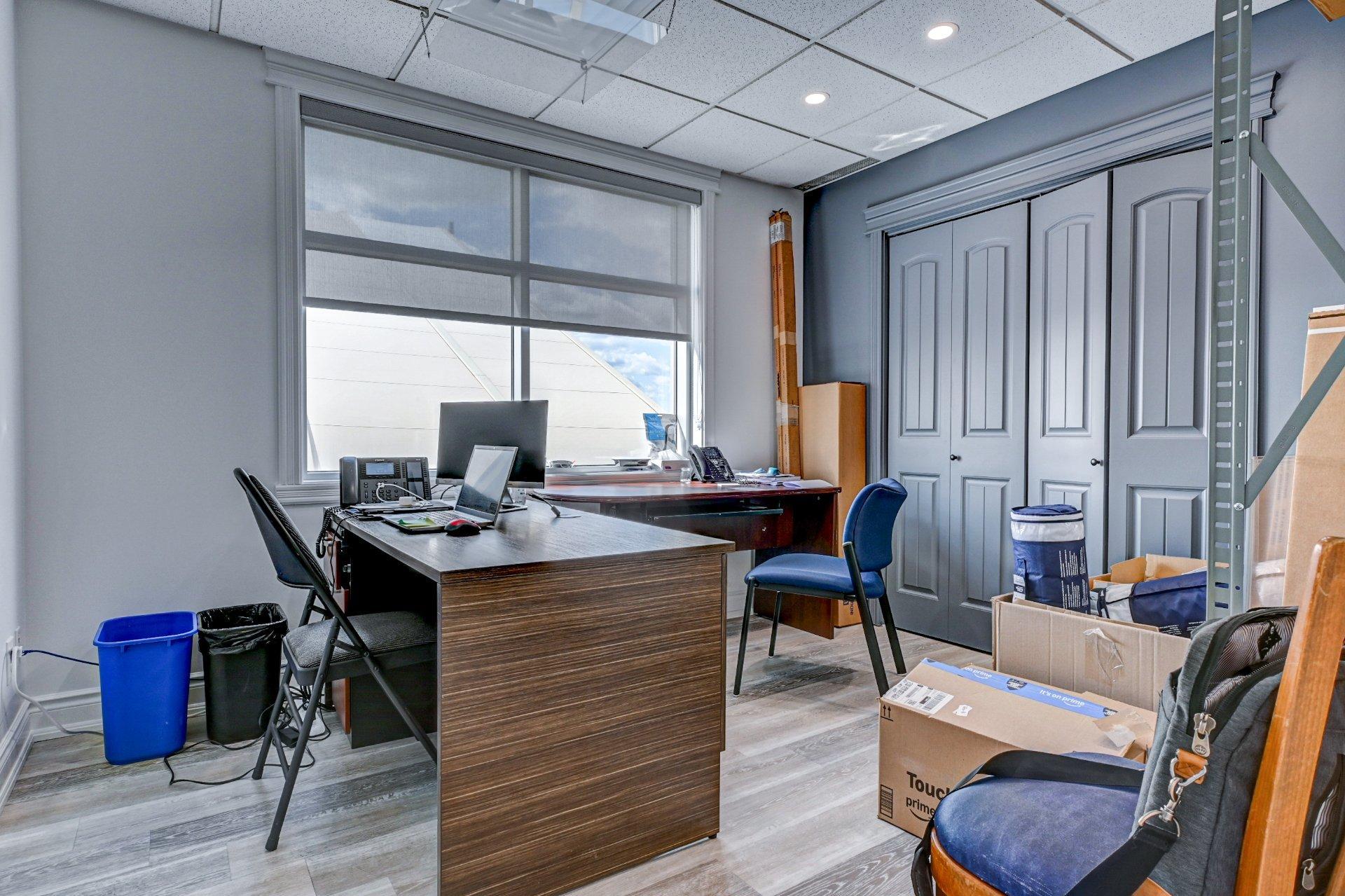 









256


Rue De Montigny

, 202,
Saint-Jérôme,




QC
J7Z5R2

