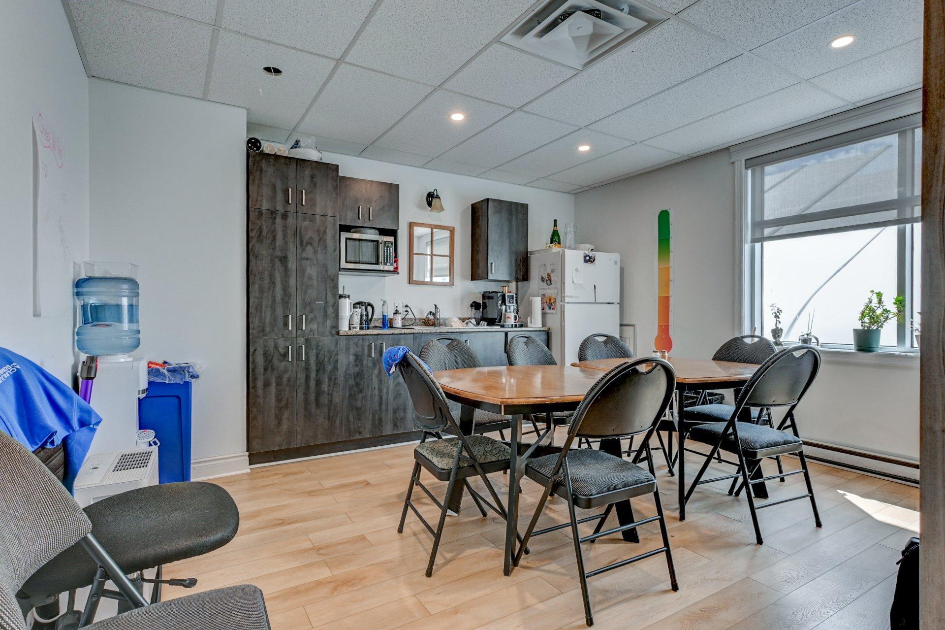 









256


Rue De Montigny

, 202,
Saint-Jérôme,




QC
J7Z5R2

