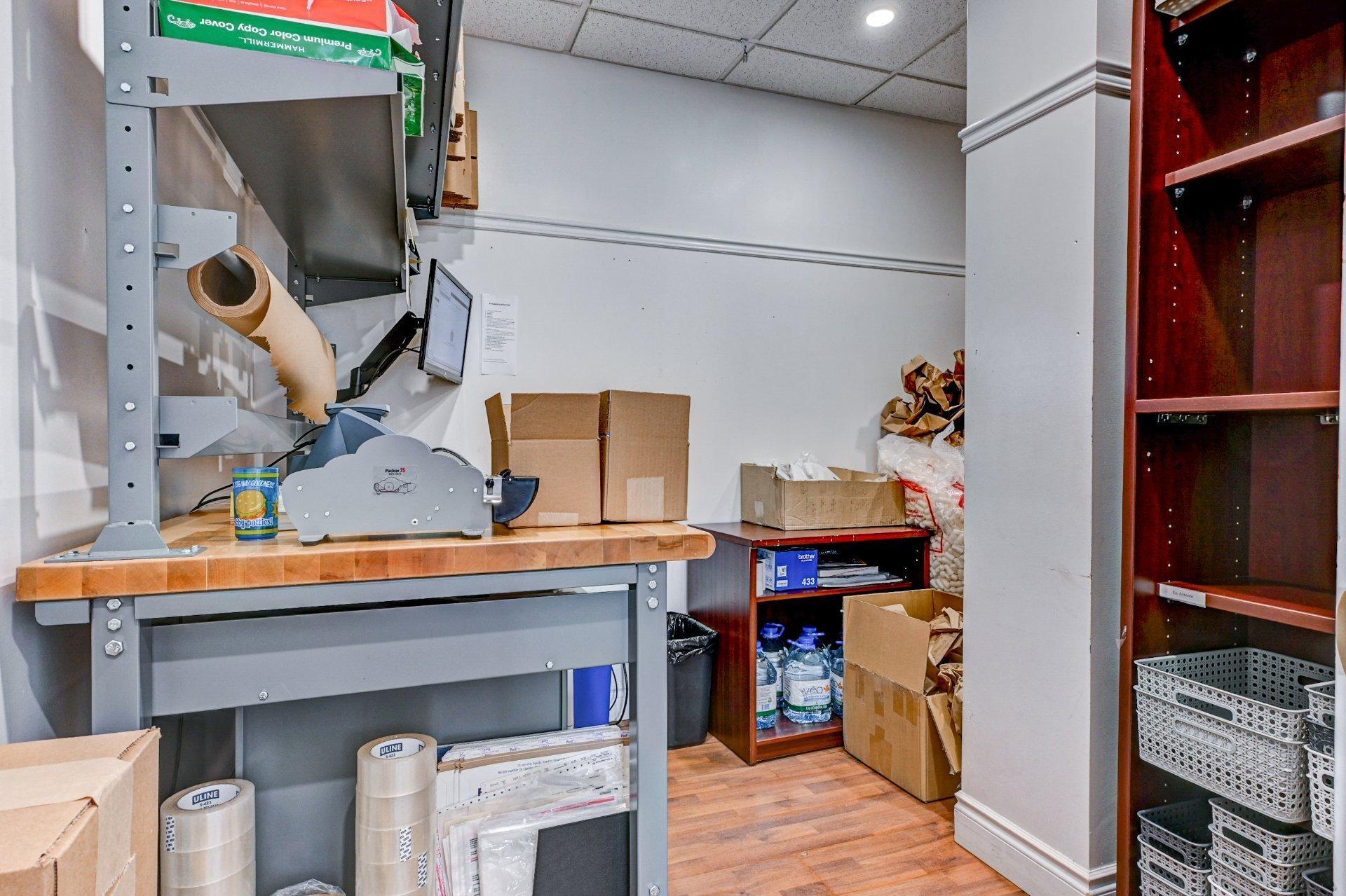 









256


Rue De Montigny

, 202,
Saint-Jérôme,




QC
J7Z5R2

