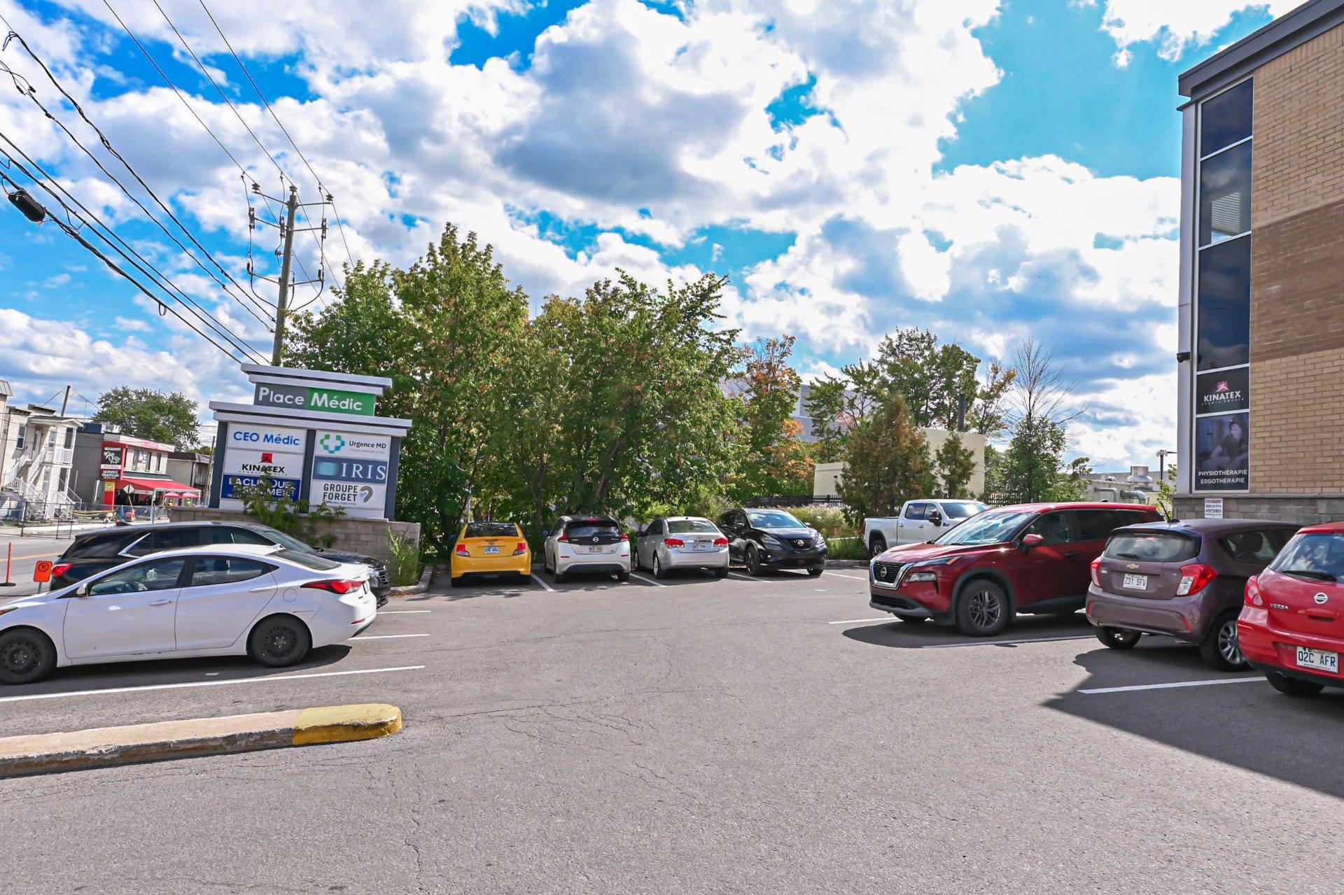 









256


Rue De Montigny

, 202,
Saint-Jérôme,




QC
J7Z5R2

