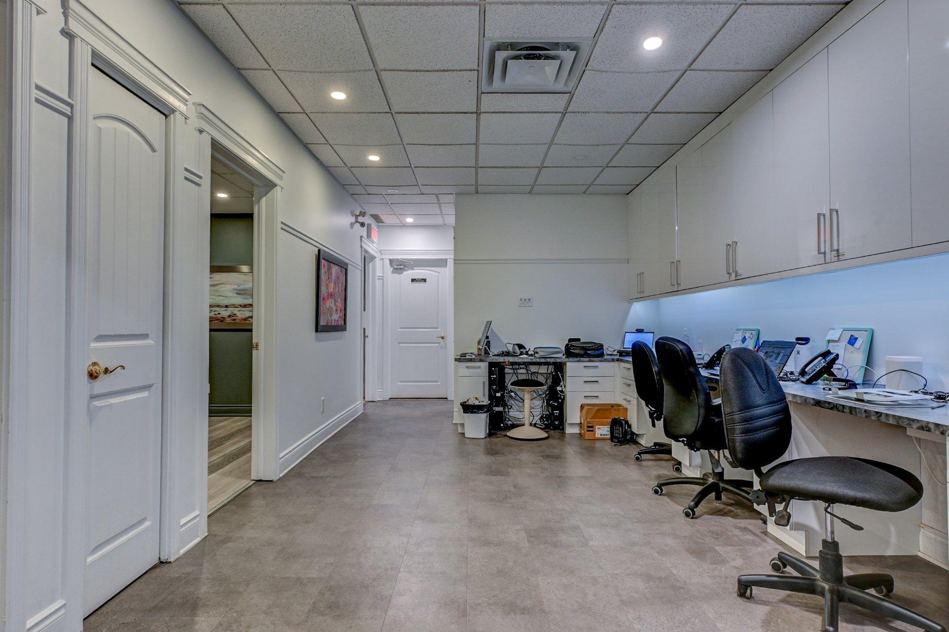 









256


Rue De Montigny

, 202,
Saint-Jérôme,




QC
J7Z5R2

