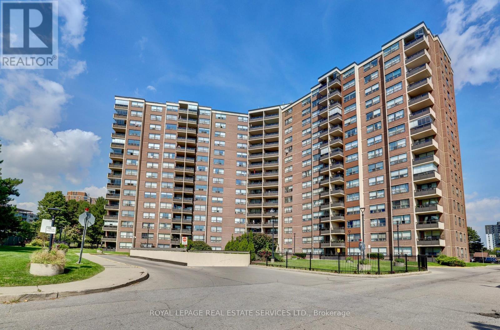 












1015 - 551 THE WEST MALL

,
Toronto,




Ontario
M9C1G7

