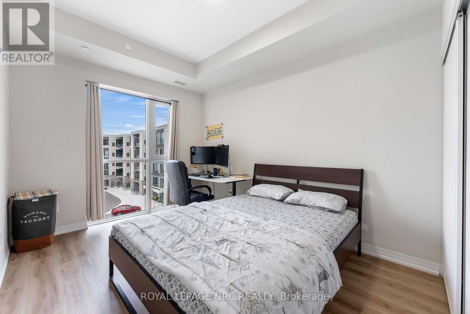 












LP-45 - 50 HERRICK AVENUE

,
St. Catharines (Oakdale),




Ontario
L2P0G3

