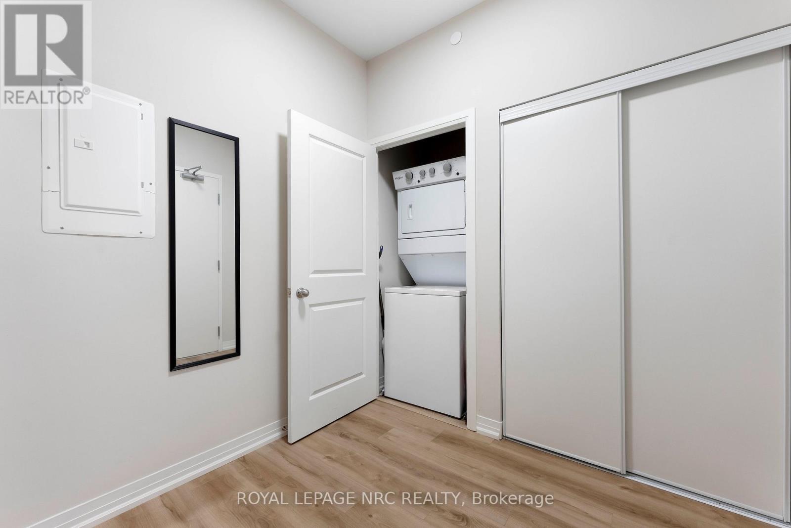 












LP-45 - 50 HERRICK AVENUE

,
St. Catharines (Oakdale),




Ontario
L2P0G3

