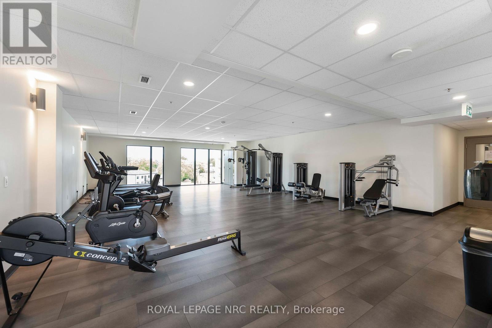 












LP-45 - 50 HERRICK AVENUE

,
St. Catharines (Oakdale),




Ontario
L2P0G3

