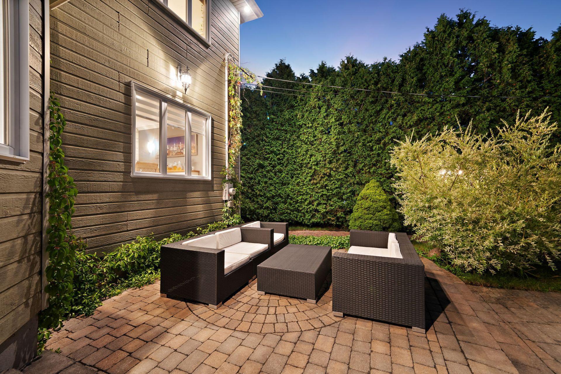 









126


Rue Tougas

,
Saint-Constant,




QC
J5A2R8

