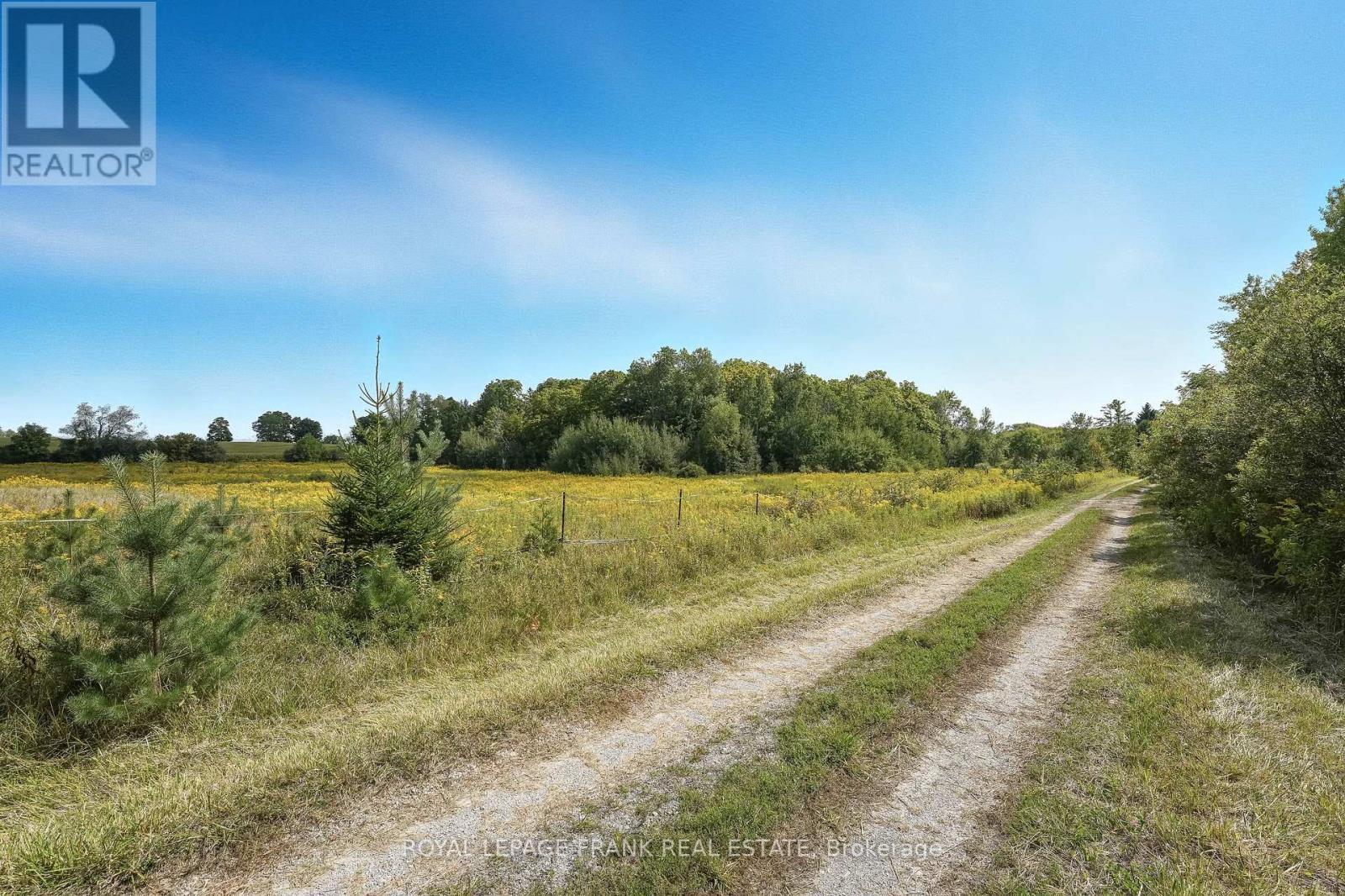 












830 SCUGOG LINE 8

,
Scugog,







Ontario
L9L1B9

