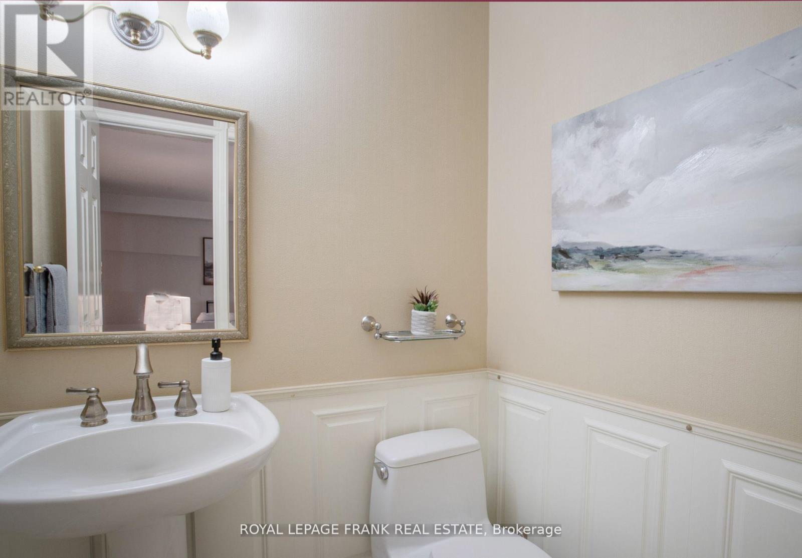 












F12 - 1667 NASH ROAD

,
Clarington (Courtice),




Ontario
L1E1S8

