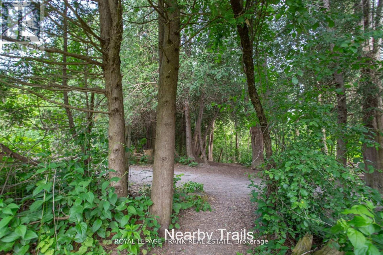 












F12 - 1667 NASH ROAD

,
Clarington (Courtice),




Ontario
L1E1S8

