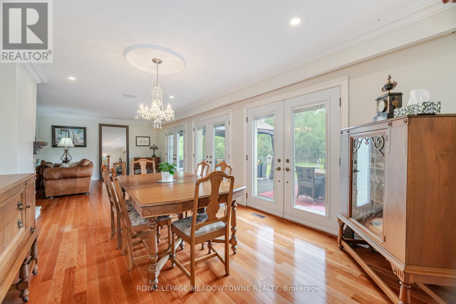 












11302 REGIONAL 25 ROAD

,
Halton Hills,




Ontario
L7J2M1

