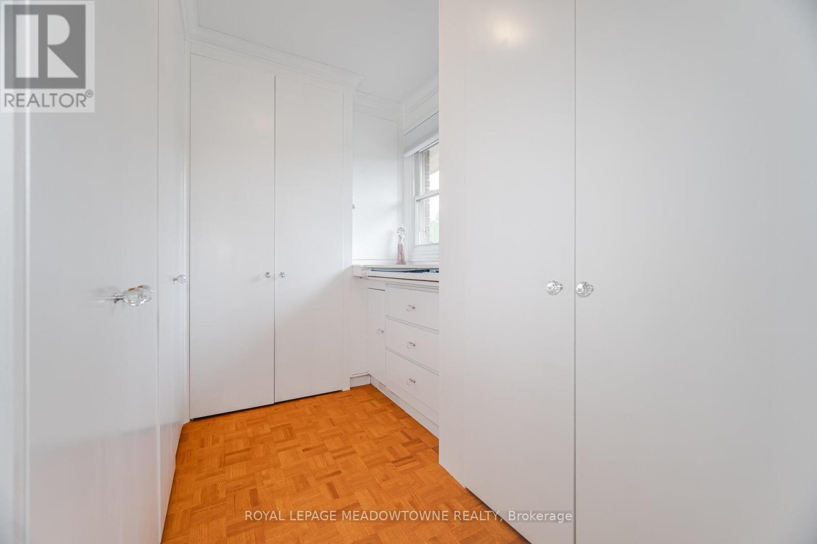 












11302 REGIONAL 25 ROAD

,
Halton Hills,




Ontario
L7J2M1

