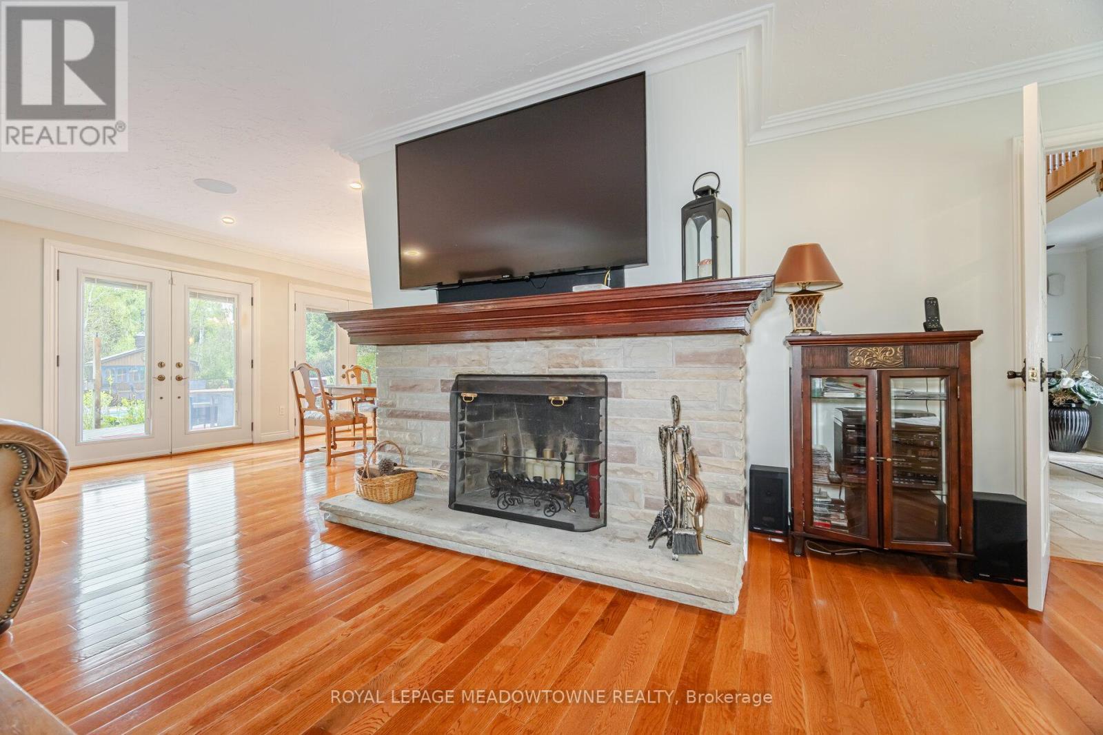 












11302 REGIONAL 25 ROAD

,
Halton Hills,




Ontario
L7J2M1

