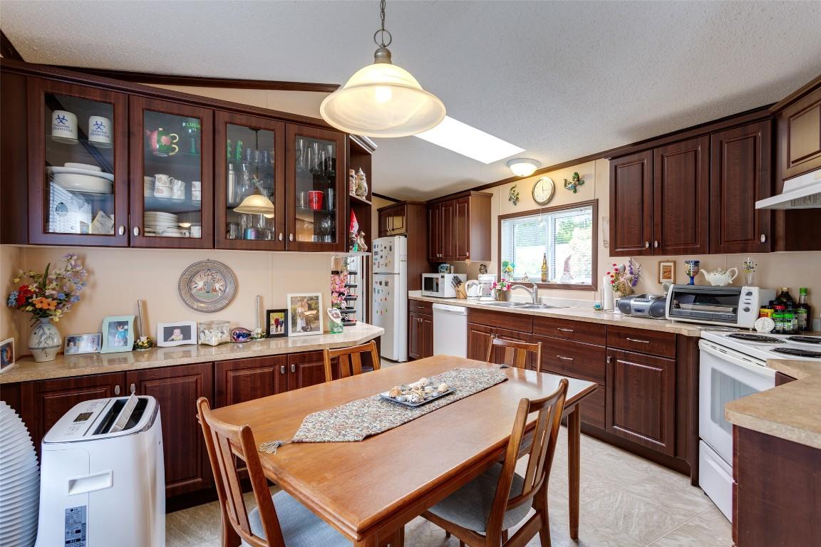 









2035


Boucherie

Road, 71,
West Kelowna,




BC
V4T 1Z8

