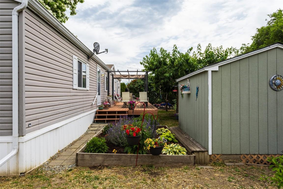 









2035


Boucherie

Road, 71,
West Kelowna,




BC
V4T 1Z8

