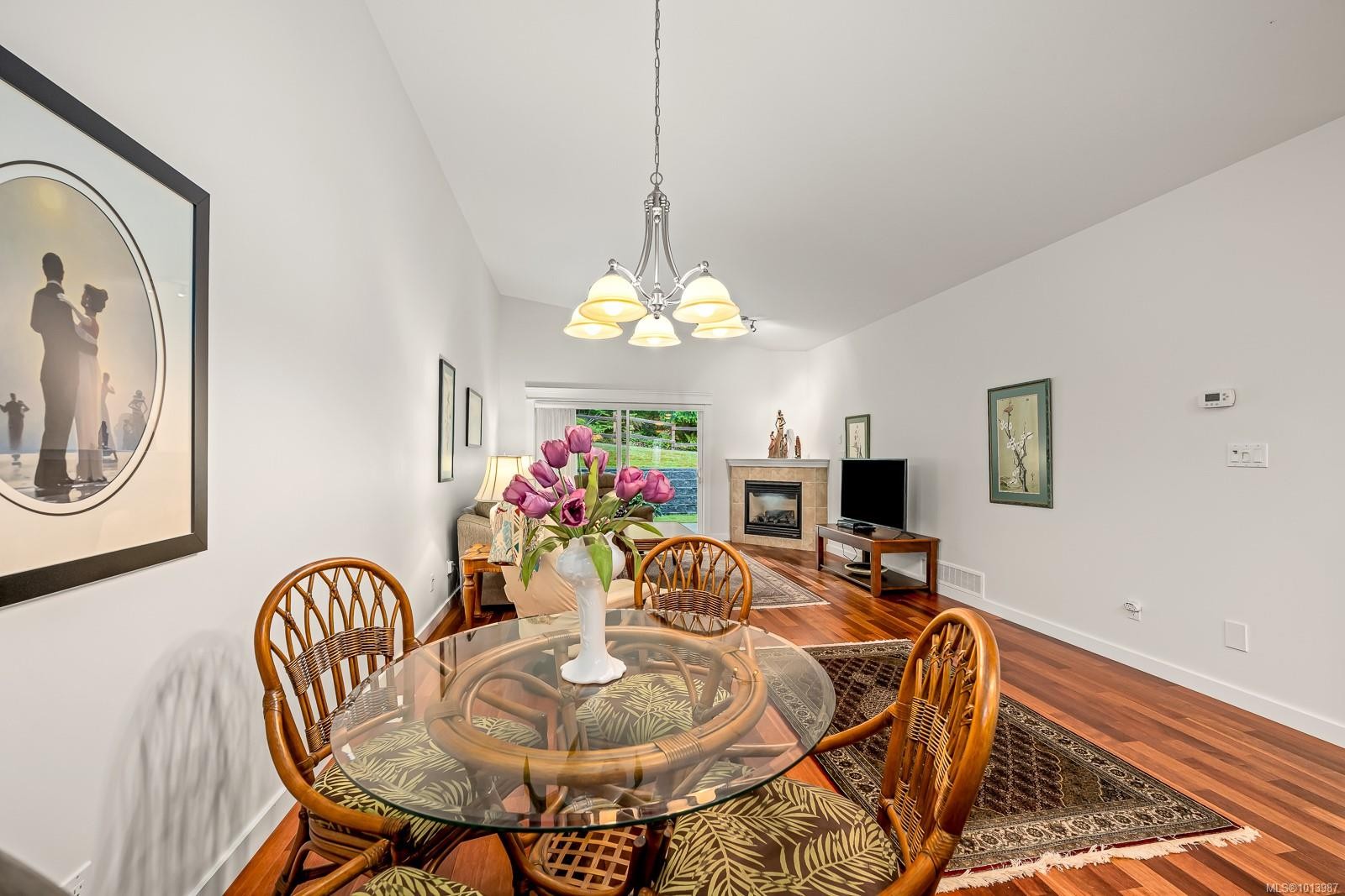 









2001


Blue Jay

Pl, 23,
Courtenay,




BC
V9N 4A8

