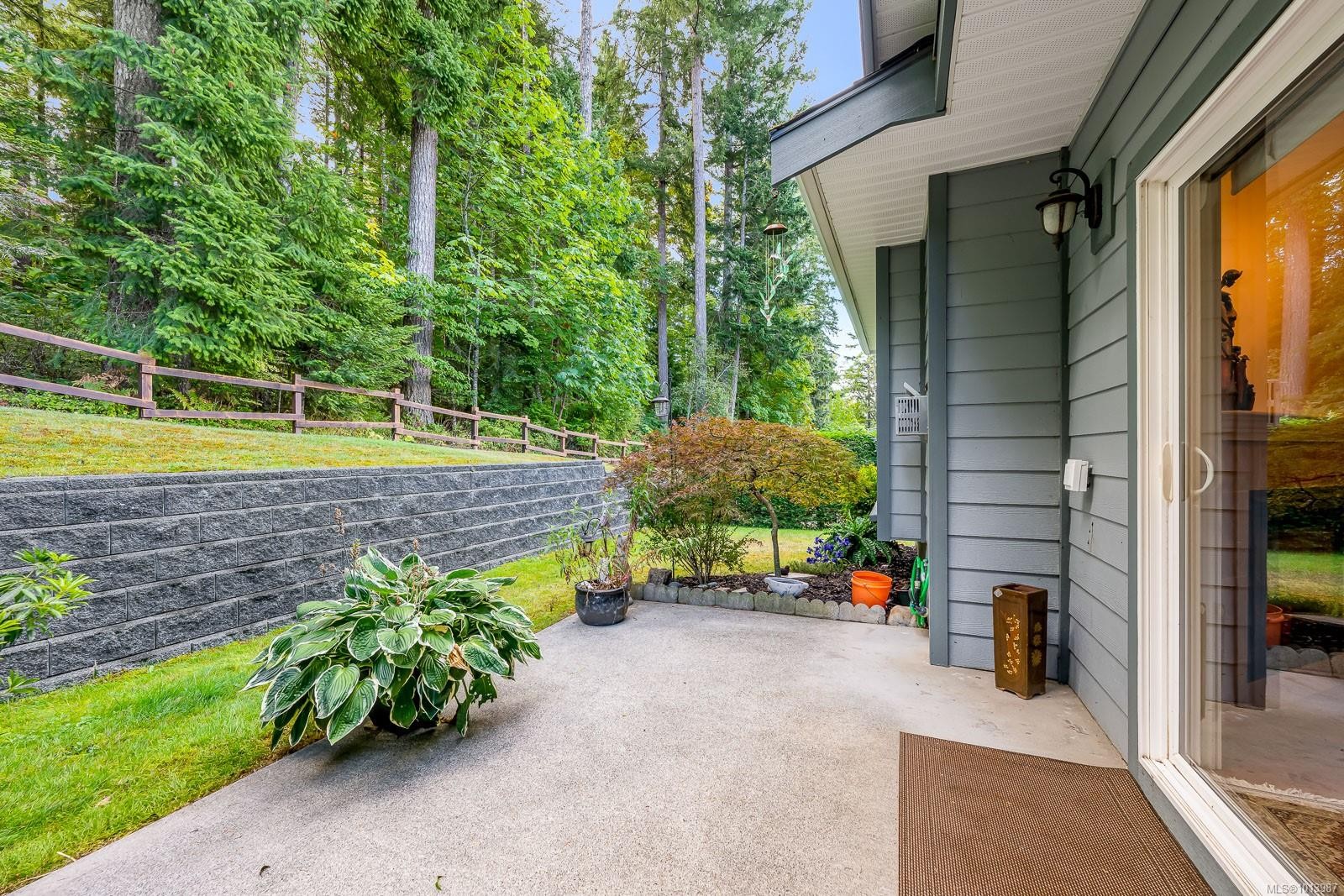 









2001


Blue Jay

Pl, 23,
Courtenay,




BC
V9N 4A8

