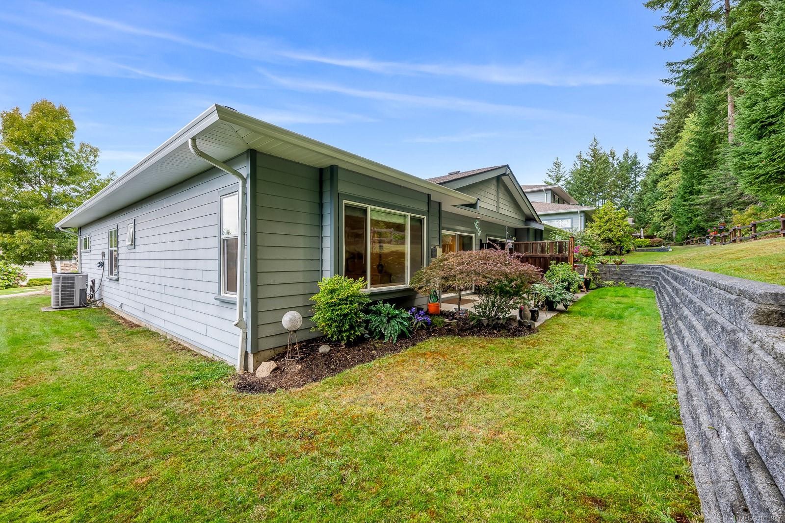 









2001


Blue Jay

Pl, 23,
Courtenay,




BC
V9N 4A8

