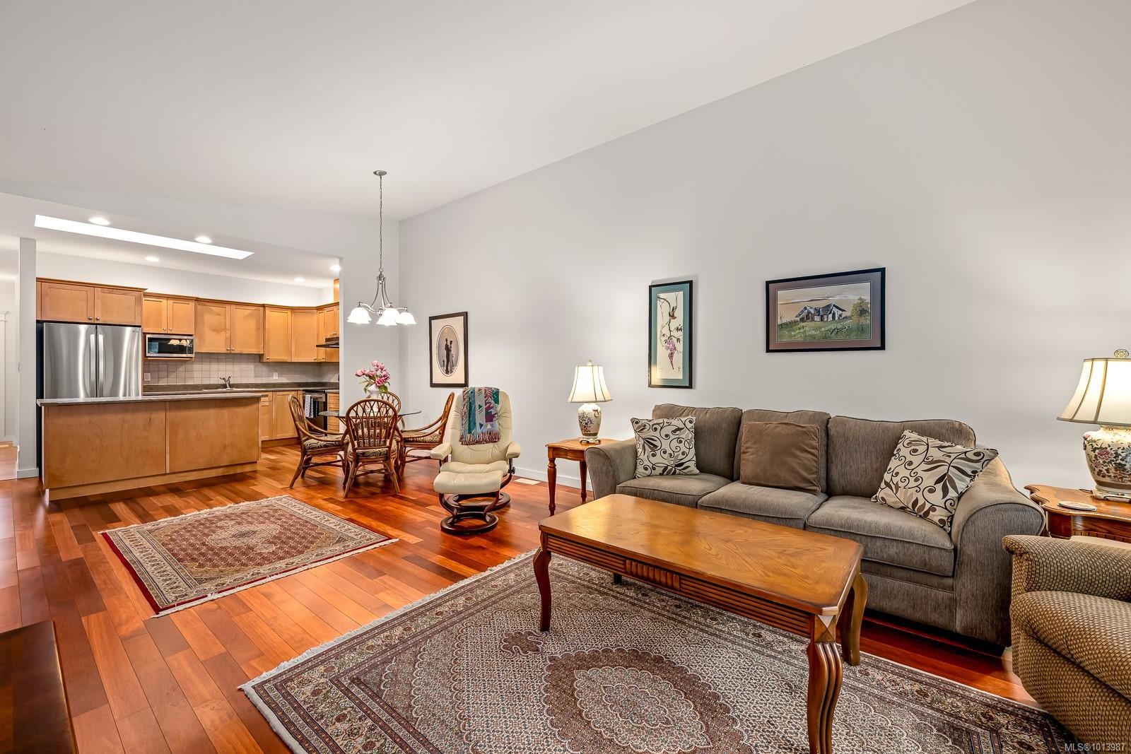 









2001


Blue Jay

Pl, 23,
Courtenay,




BC
V9N 4A8

