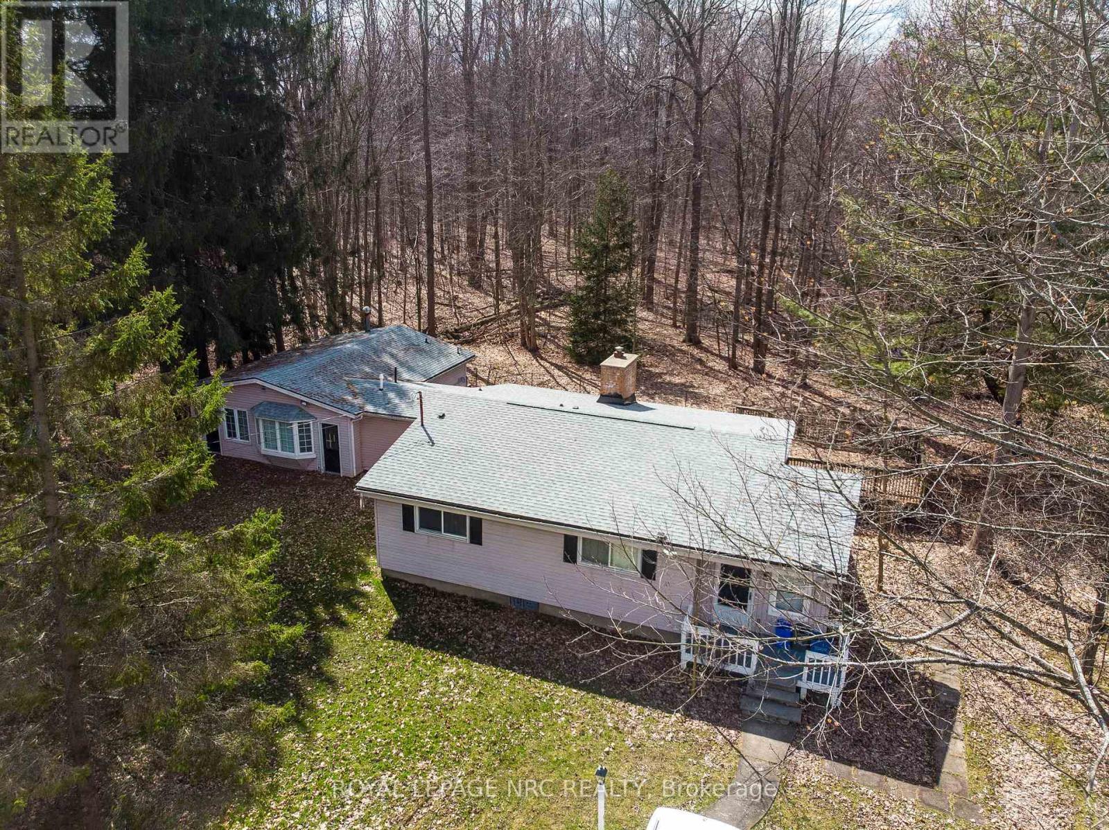 












163 MAPLE LEAF AVENUE N

,
Fort Erie (Ridgeway),




Ontario
L0S1N0

