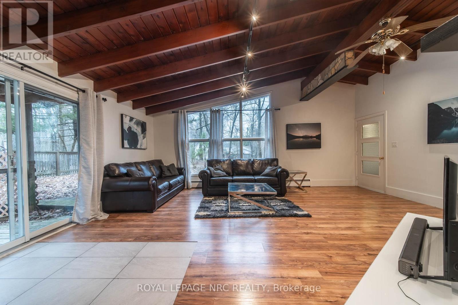 












163 MAPLE LEAF AVENUE N

,
Fort Erie (Ridgeway),




Ontario
L0S1N0

