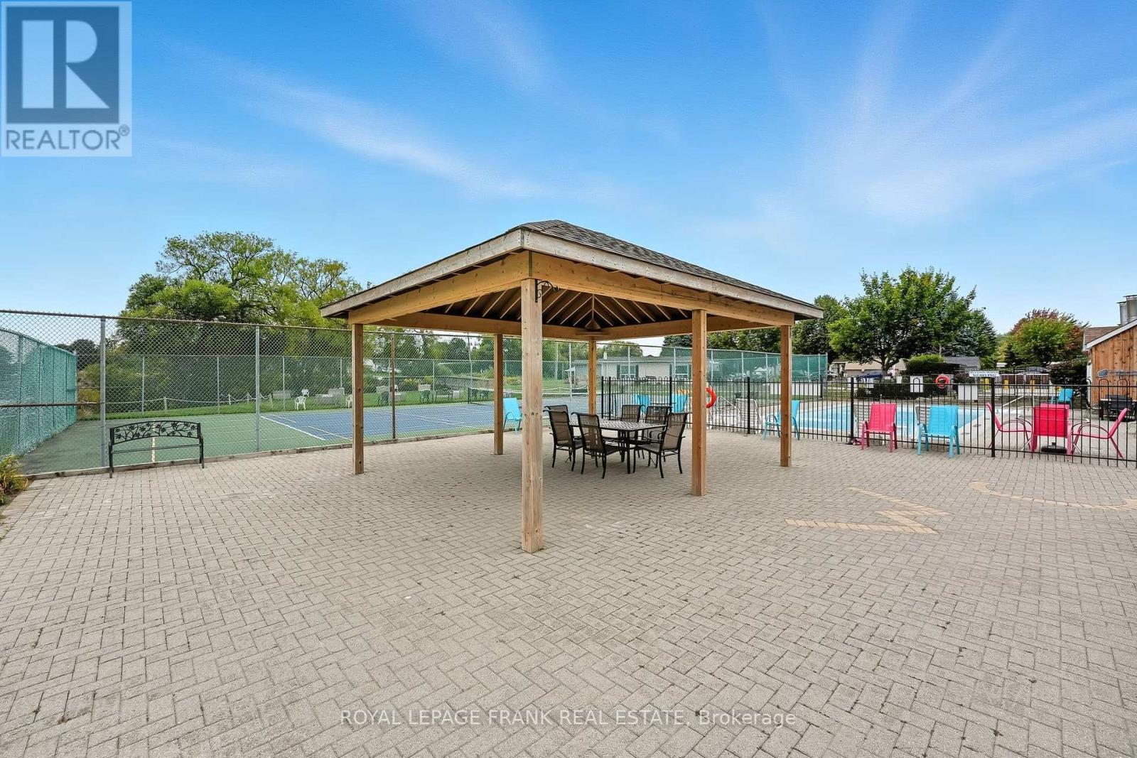 












3 WHEELHOUSE DRIVE

,
Clarington (Newcastle),




Ontario
L1B1B9

