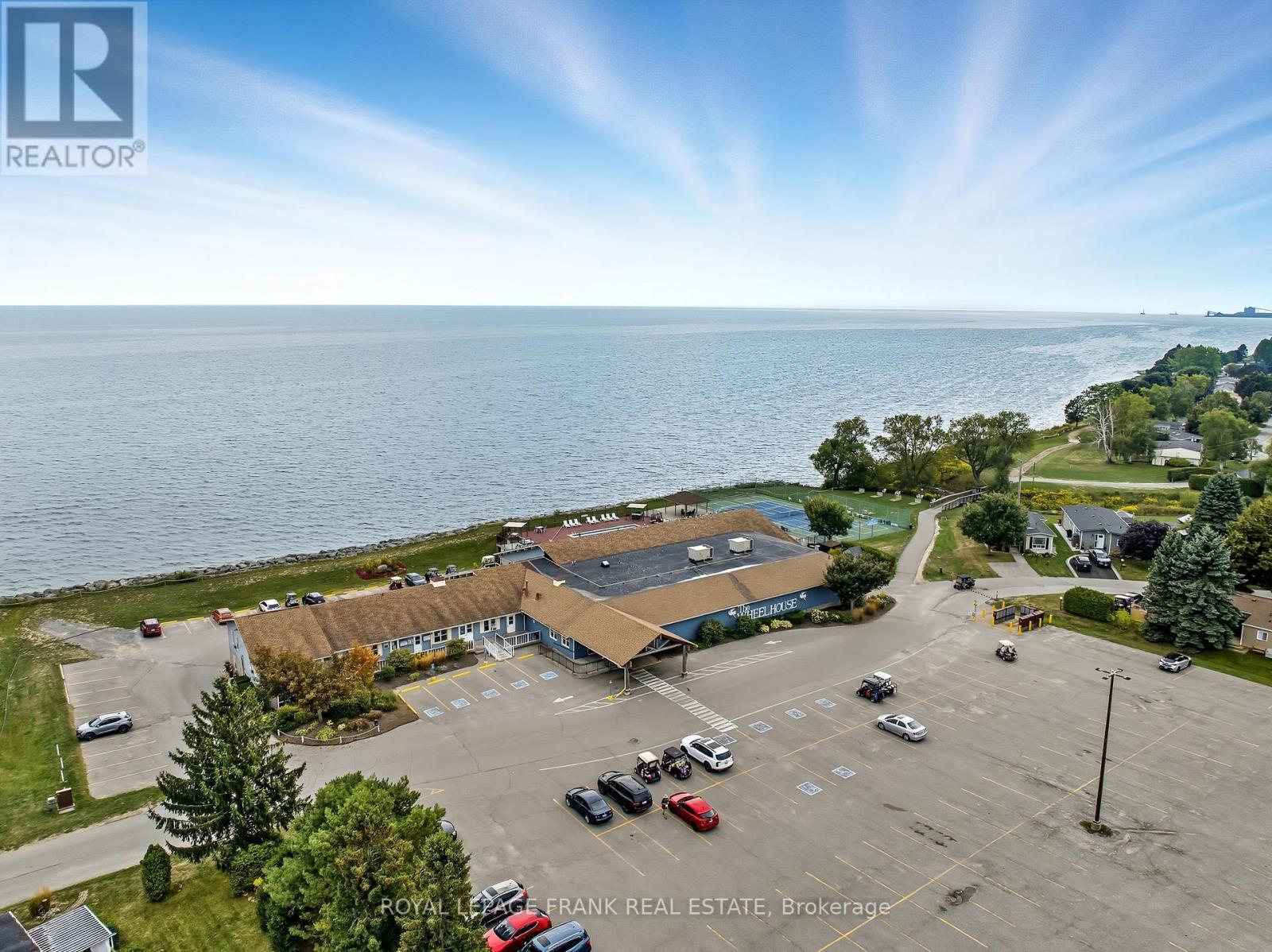 












3 WHEELHOUSE DRIVE

,
Clarington (Newcastle),




Ontario
L1B1B9

