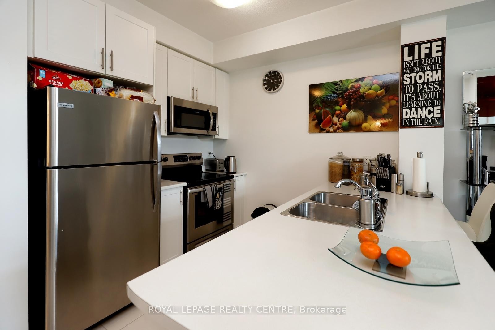 









101


Shoreview

Place, 429,
Hamilton,




ON
L8E 0K2

