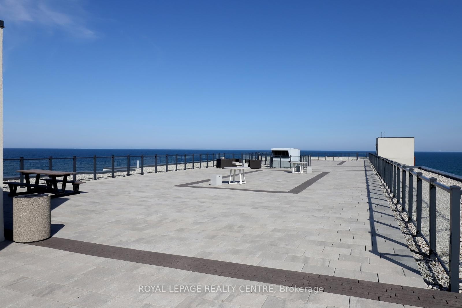 









101


Shoreview

Place, 429,
Hamilton,




ON
L8E 0K2

