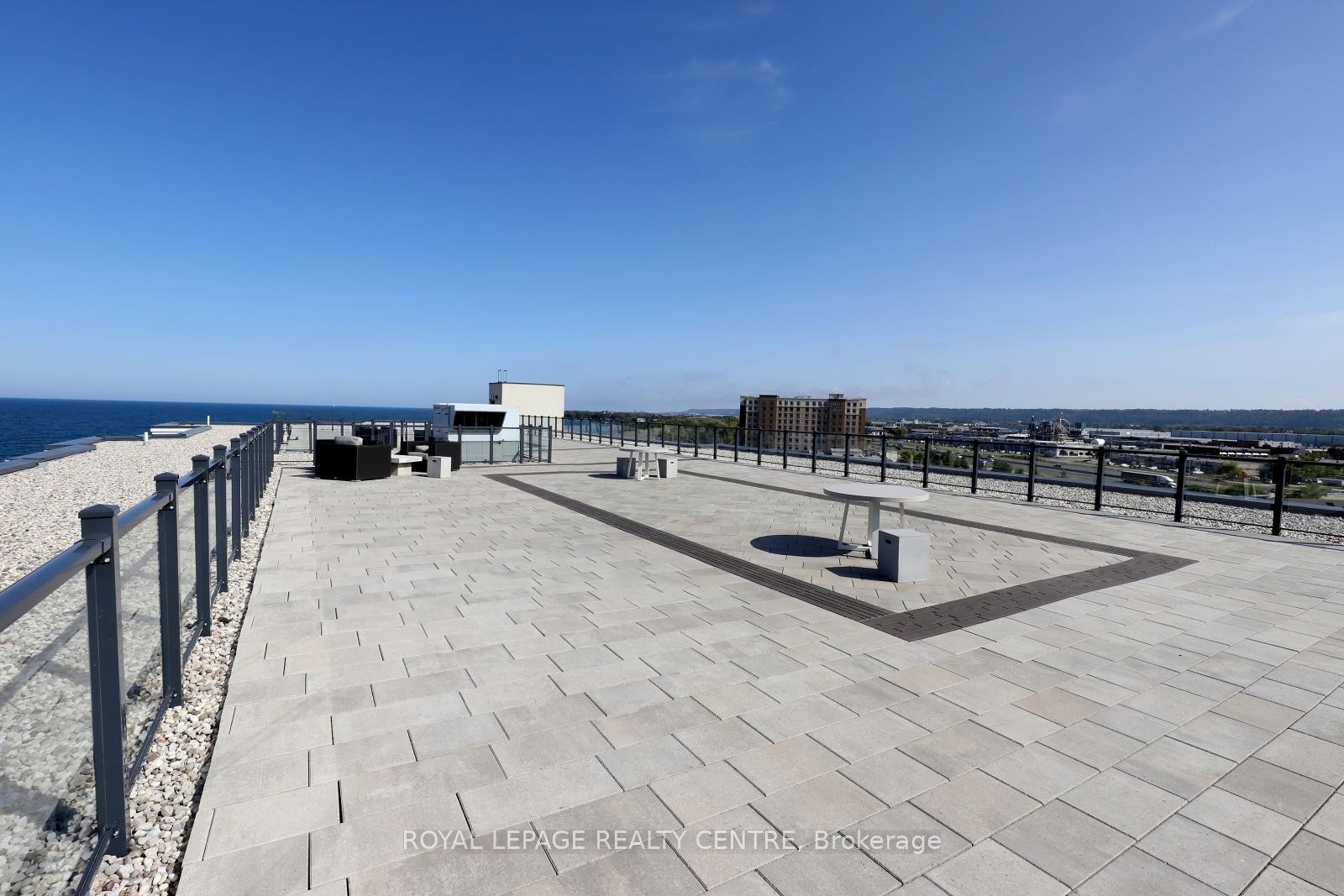 









101


Shoreview

Place, 429,
Hamilton,




ON
L8E 0K2

