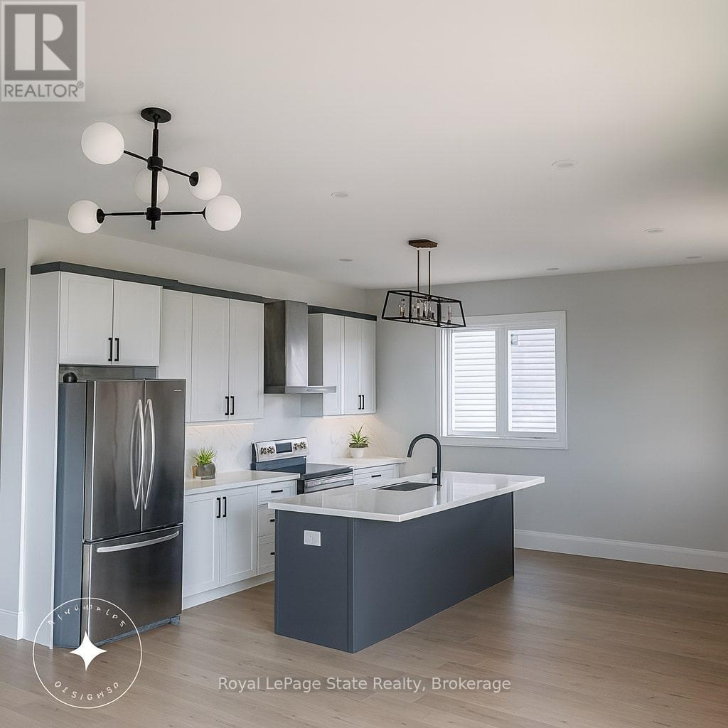 












132 HODGKINS AVENUE

,
Thorold (Allanburg/Thorold South),




Ontario
L2V1M1


