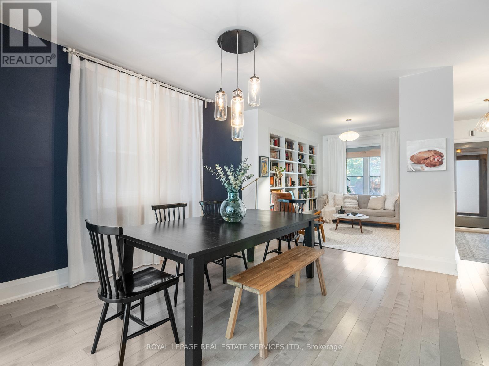 












127 EMERSON AVENUE

,
Toronto,




Ontario
M6H3S7

