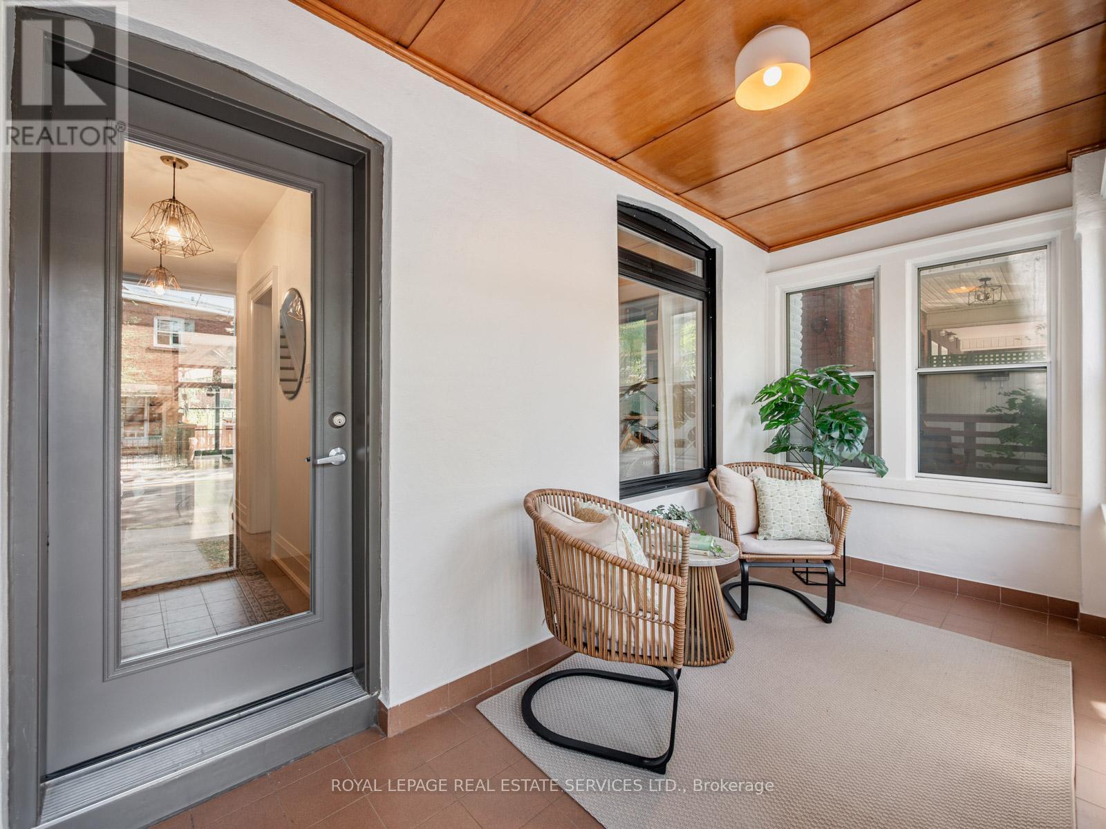 












127 EMERSON AVENUE

,
Toronto,




Ontario
M6H3S7

