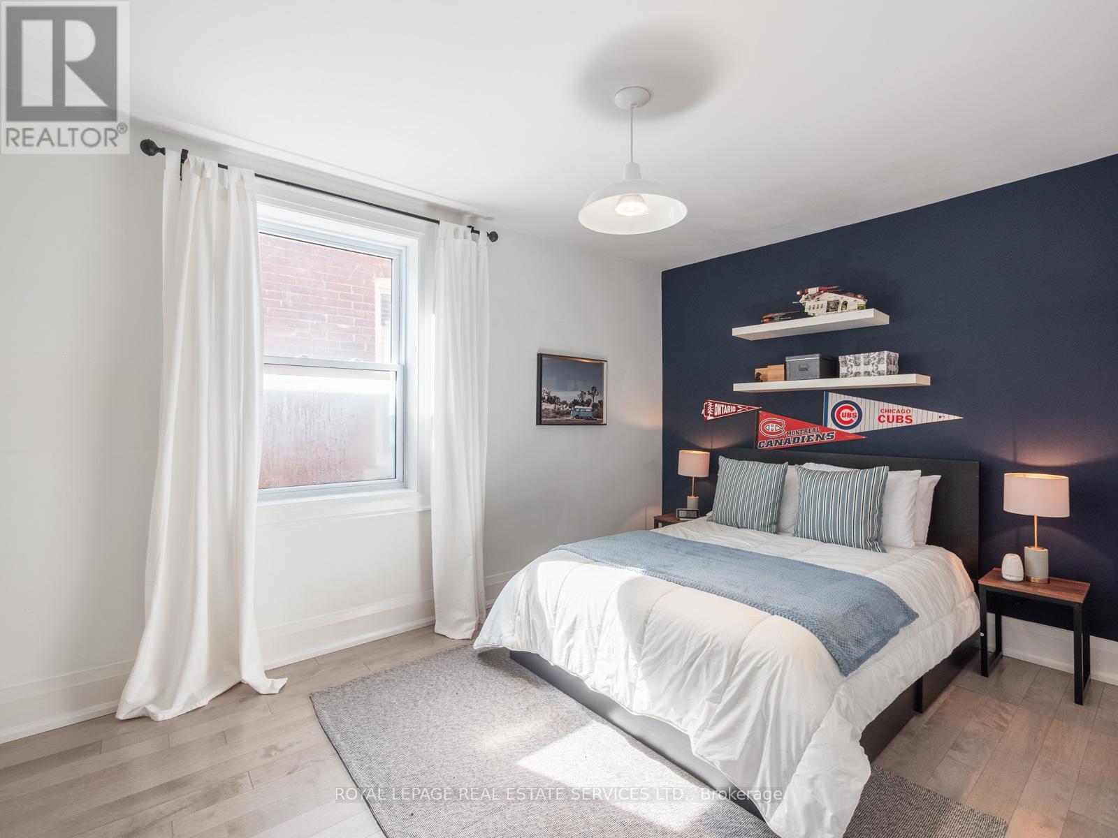 












127 EMERSON AVENUE

,
Toronto,




Ontario
M6H3S7

