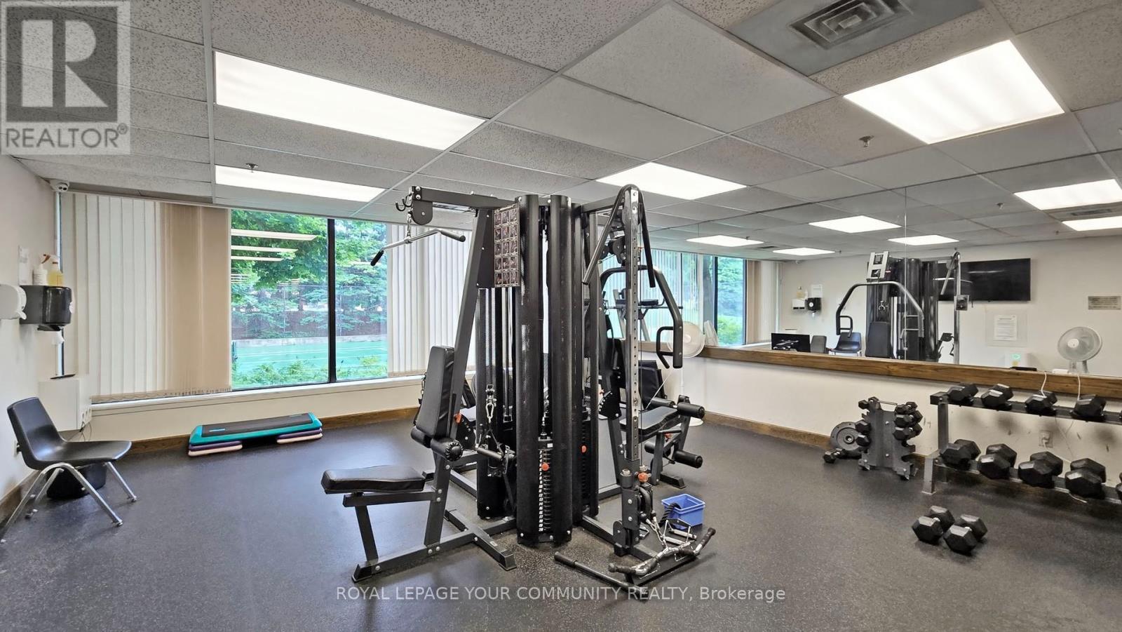 












404 - 24 HANOVER ROAD

,
Brampton,




Ontario
L6S5K8

