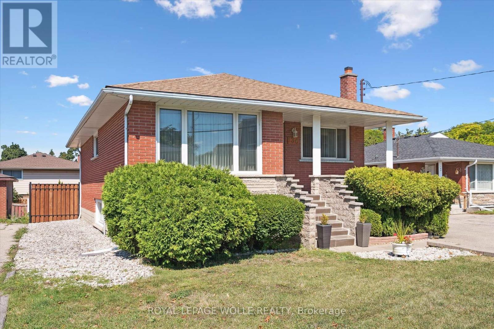 












136 FAIRWAY ROAD N

,
Kitchener,




Ontario
N2A2N6

