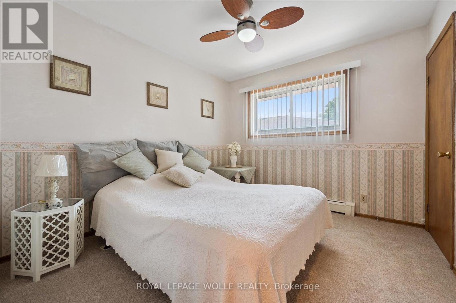 












136 FAIRWAY ROAD N

,
Kitchener,




Ontario
N2A2N6

