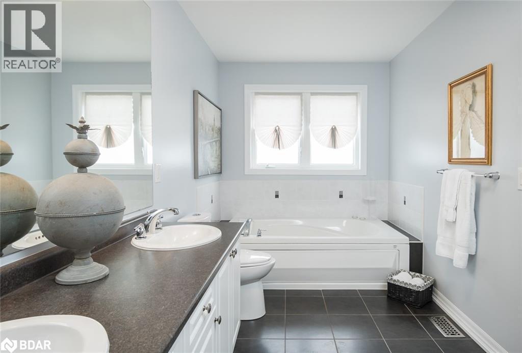 












32 FORBES Terrace

,
Milton,




Ontario
L9T3X3

