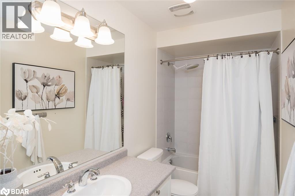 












32 FORBES Terrace

,
Milton,




Ontario
L9T3X3

