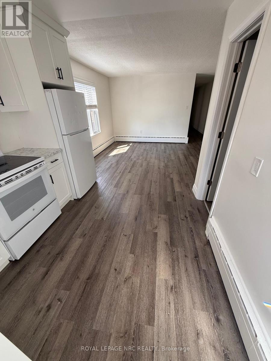 












2 - 72 HARTZEL ROAD

,
St. Catharines,




Ontario
L2P1M8

