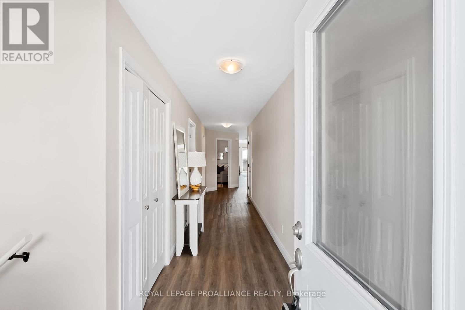 












6 FERRIS COURT

,
Trent Hills (Campbellford),




Ontario
K0L1L0

