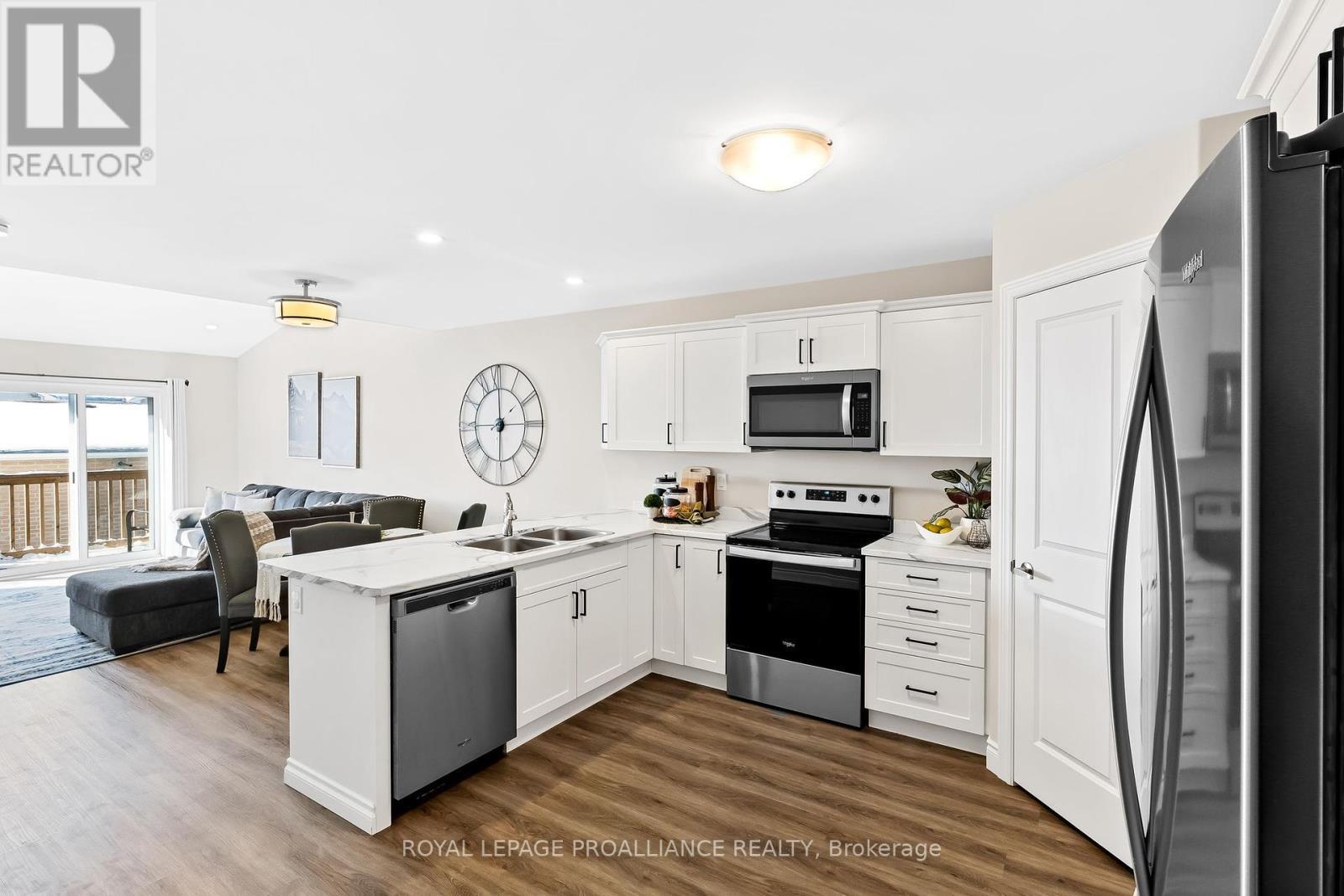 












6 FERRIS COURT

,
Trent Hills (Campbellford),




Ontario
K0L1L0

