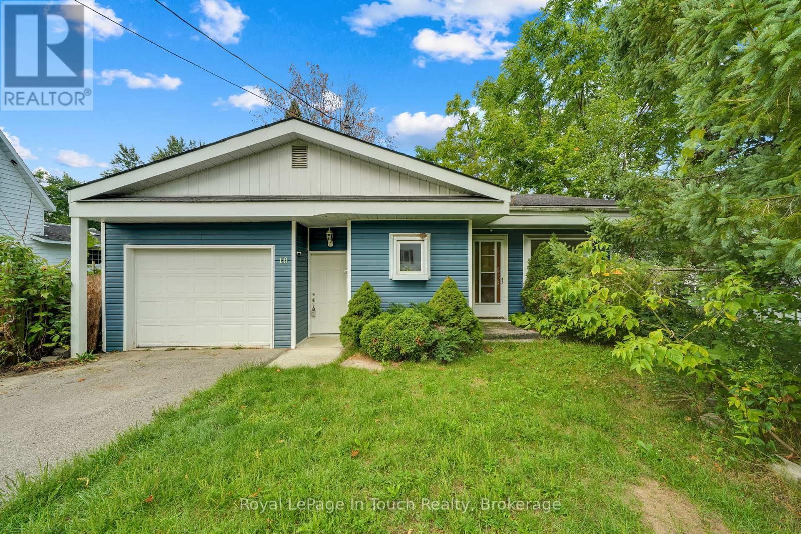 












10 LEONARD AVENUE

,
Penetanguishene,




Ontario
L9M1C8

