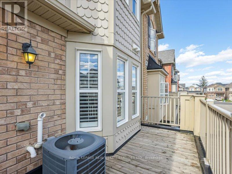 












17 SUITOR COURT

,
Milton,




Ontario
L9T8S1

