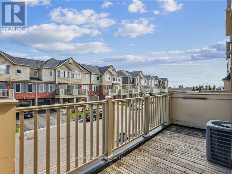 












17 SUITOR COURT

,
Milton,




Ontario
L9T8S1

