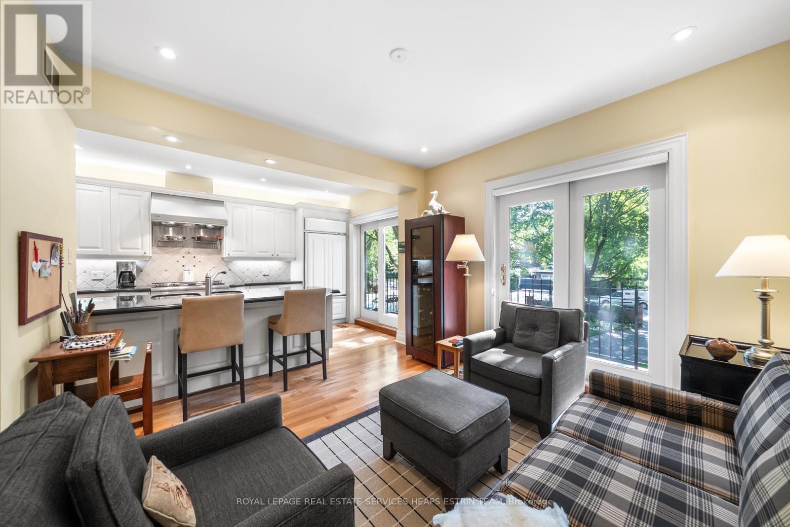 












100 ELM AVENUE

,
Toronto,




Ontario
M4W1P2

