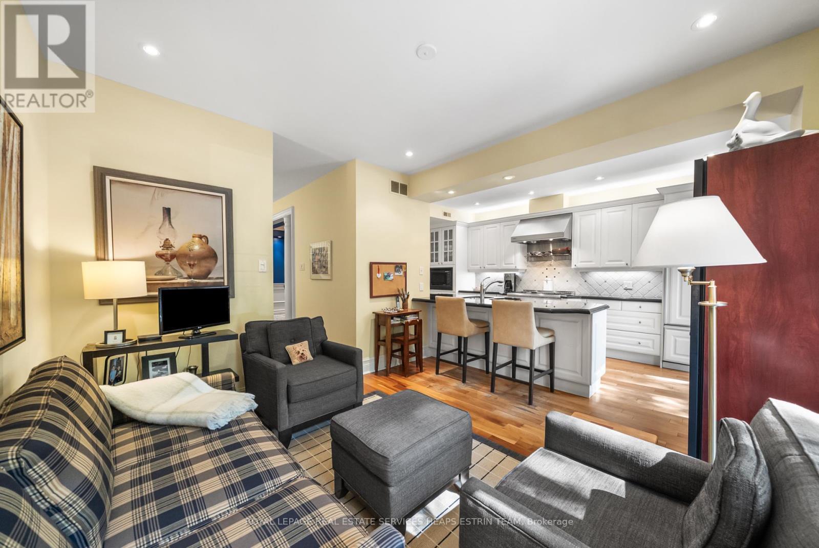 












100 ELM AVENUE

,
Toronto,




Ontario
M4W1P2

