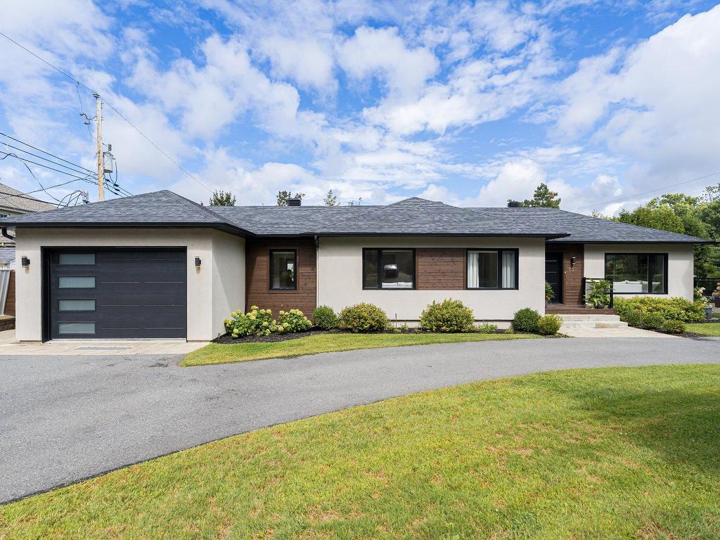 









159


Ch. du Bord-du-Lac-Lakeshore

,
Pointe-Claire,




QC
H9S4J9

