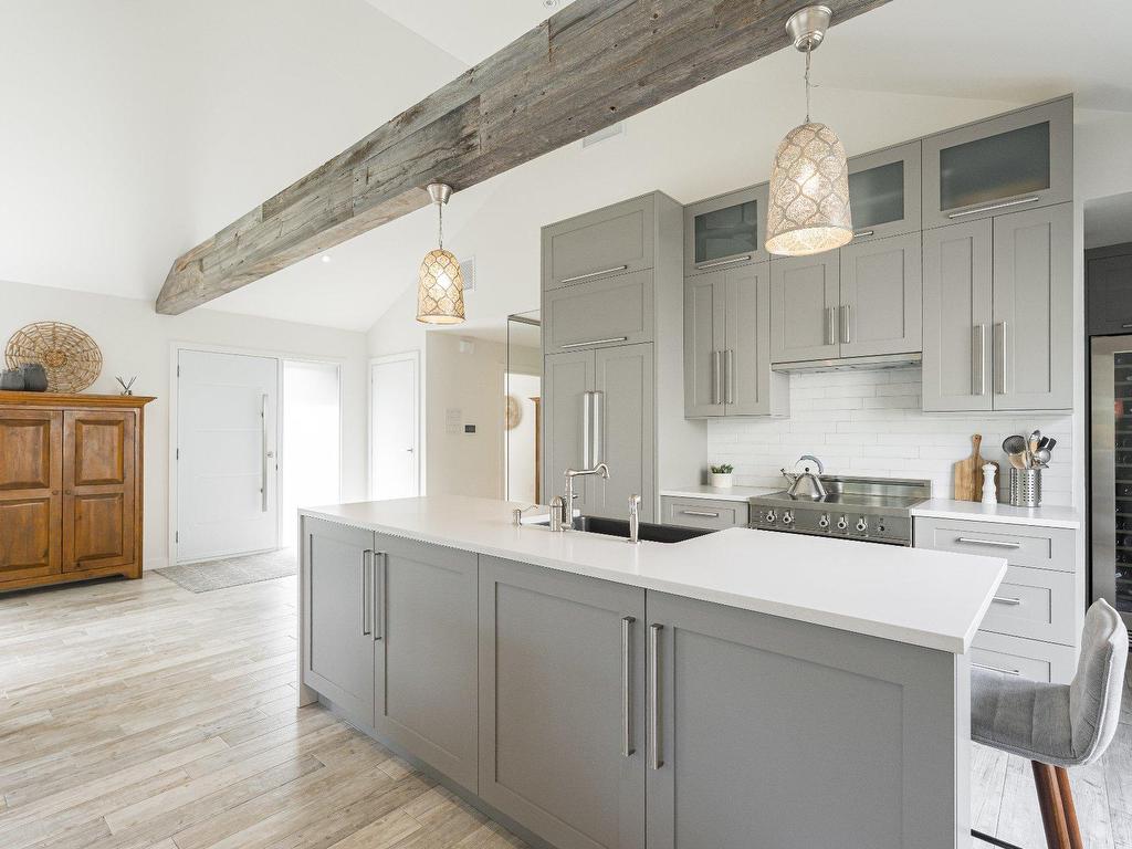 









159


Ch. du Bord-du-Lac-Lakeshore

,
Pointe-Claire,




QC
H9S4J9

