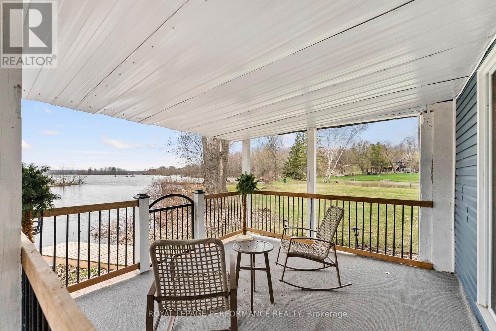 












1930 SUNBURY ROAD

,
Frontenac (Frontenac South),




Ontario
K0H1X0

