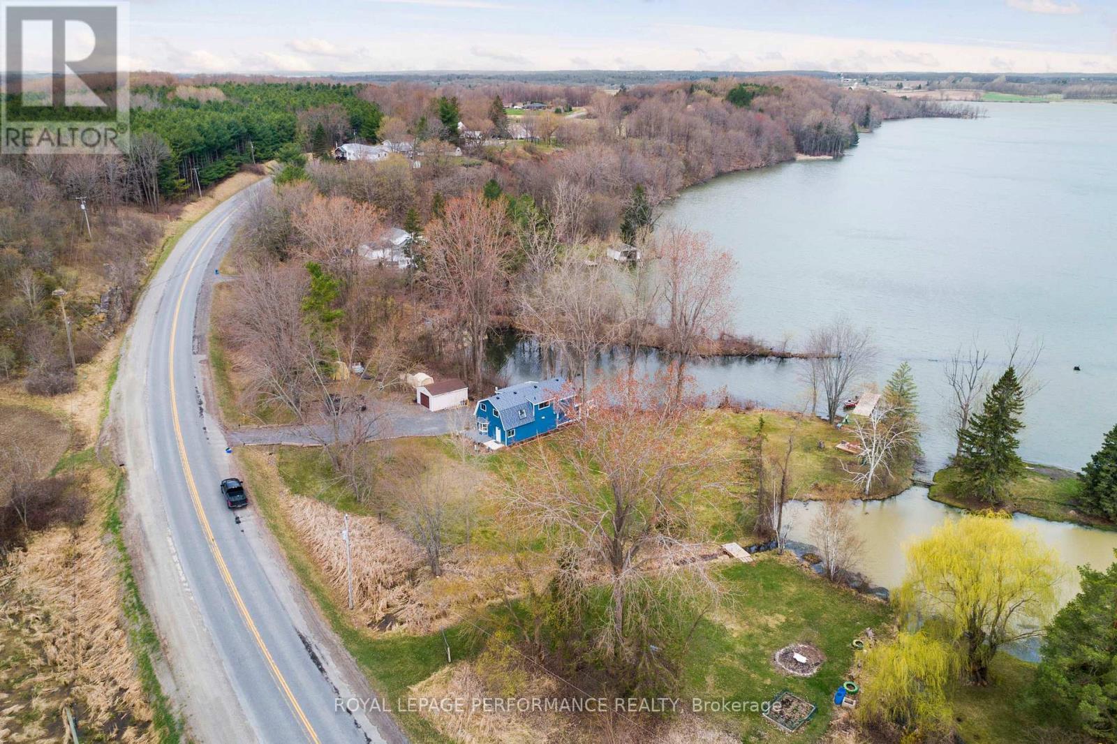 












1930 SUNBURY ROAD

,
Frontenac (Frontenac South),




Ontario
K0H1X0

